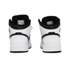 Buty sportowe młodzieżowe białe Air Jordan 1 Mid - DQ8423-132