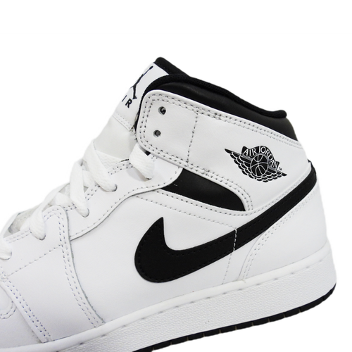 Buty sportowe młodzieżowe białe Air Jordan 1 Mid - DQ8423-132