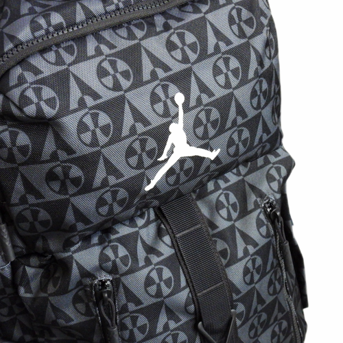 Plecak szkolny Air Jordan Quai 54 Backpack 35L Czarny - MA0941-G0T