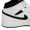 Buty sportowe młodzieżowe białe Air Jordan 1 Mid - DQ8423-132
